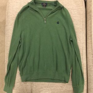 Brooks Brothers Light Sweater—Size Medium
